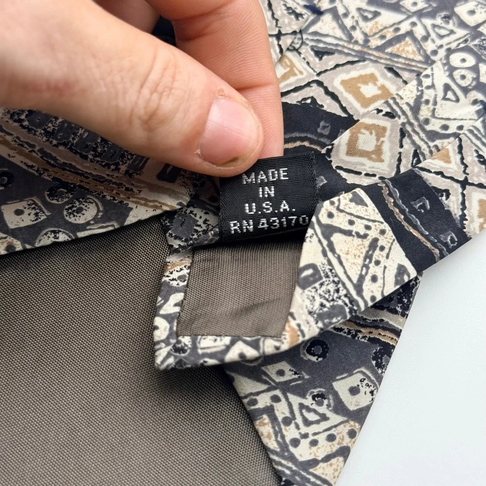 Oleg Cassini Mens Silk Tie Geometric Tribal Pattern Black Tan Made in USA 3.75in